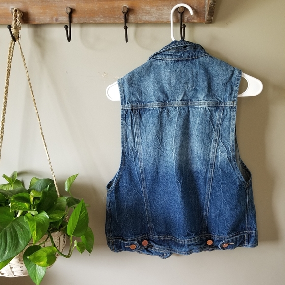 Womens white washed jean jacket - Picture 4 of 5